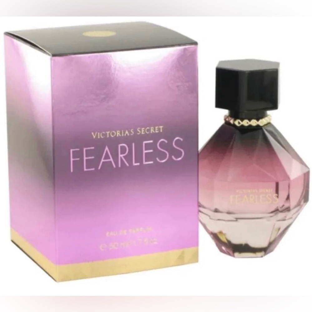 VICTORIAS SECRET
FEARLESS Perfume, New